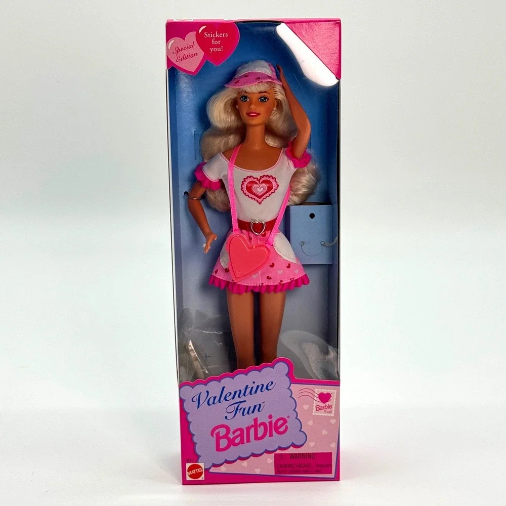 Vintage 1996 Valentine Fun Barbie Special Edition Mattel 16311 Pink Heart Outfit